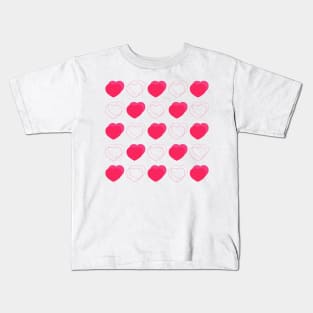 Seamless pattern with pink and red hearts Kids T-Shirt